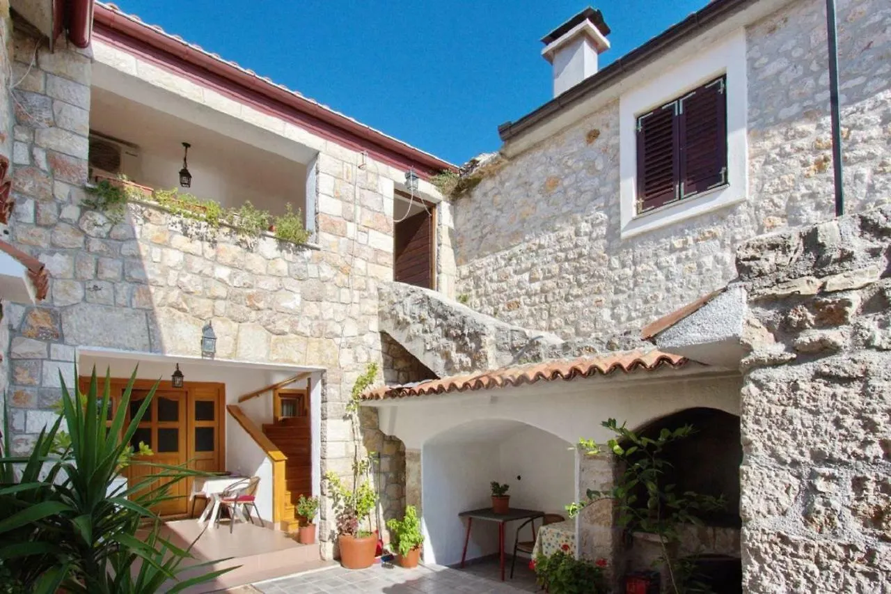 Apartments Branko Starigrad Paklenica Chorwacja